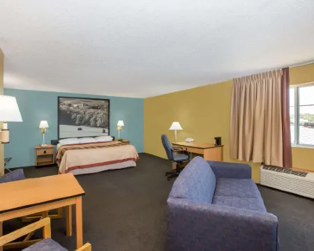 Super 8 by Wyndham Clarinda Hotels in Clarinda