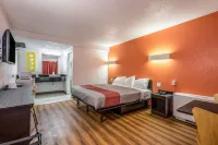 Motel 6 Schenectady, NY - 2-Star
