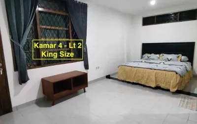 Villa Fifasa Bumi Ciherang Hotels in Pacet