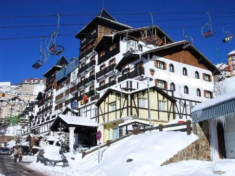 Todosierranevada Zona Baja - Edif. Atlas