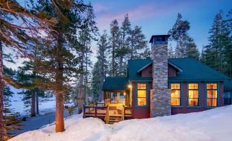 Tamarack Lodge & Resort