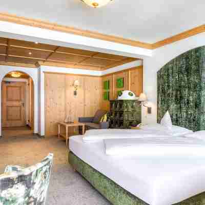 Hotel Alpenhof Rooms