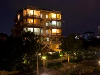 Grand Residence Hotels near SETEC Institute