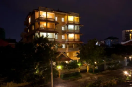 Grand Residence Hotels near Toul Kork Methodist Church