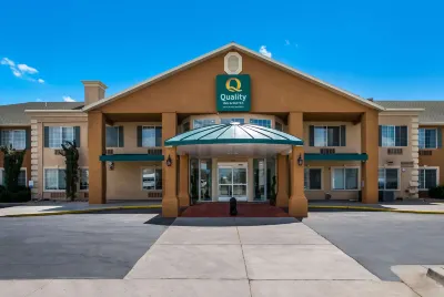Quality Inn & Suites Salt Lake City Airport West Hotel a 