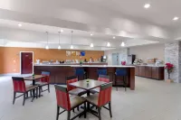 Comfort Suites - breakfast