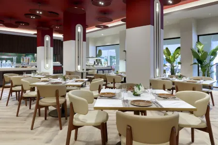 Hard Rock Hotel Marbella – Puerto Banús