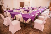 Plaza Beach Hotel - Airport Shuttle