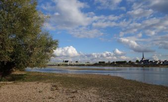 Camping le Jardin de Sully