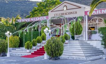 Hotel la Nava - Housity