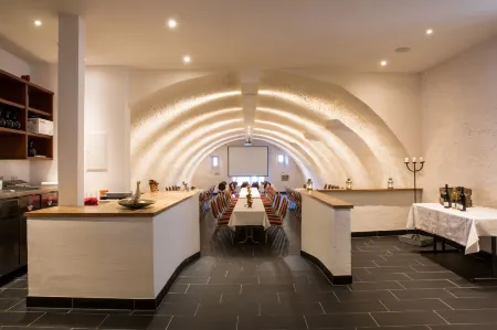 Hotel Deutschherrenhof Отели рядом с достопримечательностью «Golden Nugget»