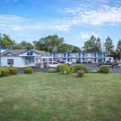 Villager Lodge Niagara Falls Hotel Exterior