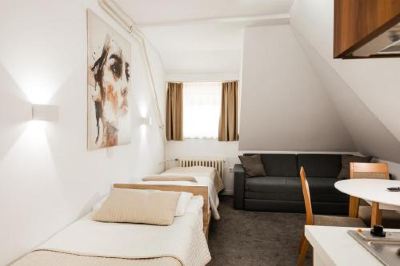 Studio Apartment Snow White Apartments Photo