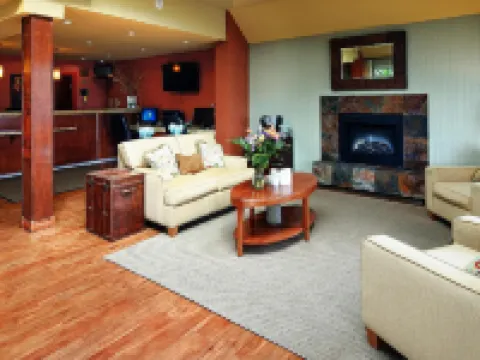 Best Western Plus Emerald Isle Hotel Hotels in Sidney