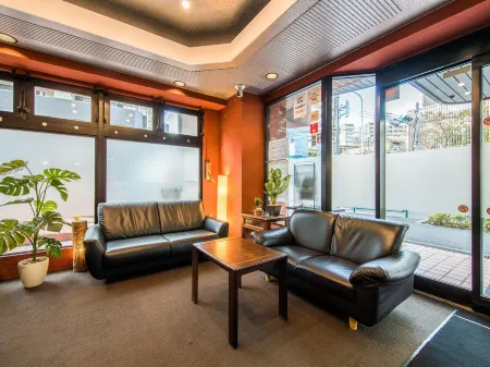 Hotel Livemax Budget Fuchu Отели рядом с достопримечательностью «Токиоский университет иностранных исследований»