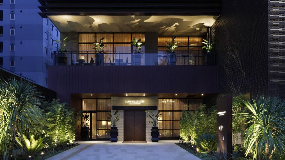 Lagunasuite Shinyokohama