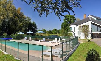 Golf Hotel Colvert - Room Service Disponible