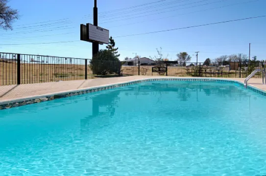 伍德沃德温德姆速8酒店