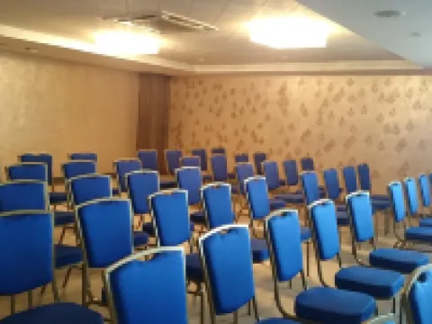 納文芒果酒店 達文蓋雷縣酒店