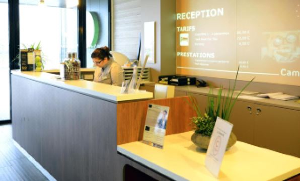 Campanile Belfort Montbéliard - Gare La Jonxion. - Housity