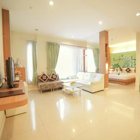 Lanexang Princess Hotel Отели рядом с достопримечательностью «Автостанция Vientiane »