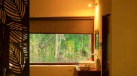 Wild Haven Resort Hotels in Guruwahi