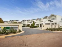 Quest Sanctuary Lakes Hotels in Laverton North
