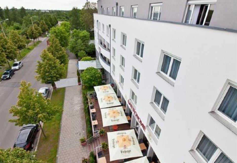 Hotel Aviva