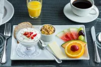 Auberge Fleurs de Lune - breakfast