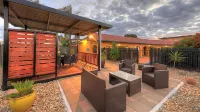 Twin Swans Motel Hotels in Inverell