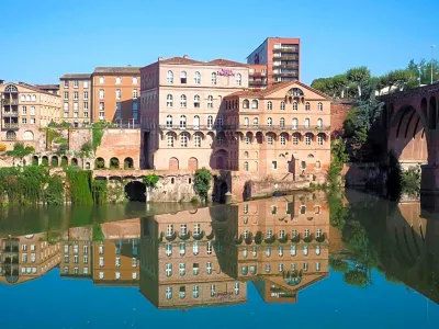 Hôtel Mercure Albi Bastides Hôtels à proximité de : Clinique Claude Bernard - ELSAN