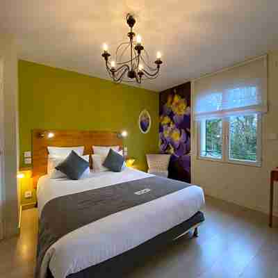 Château de La Dame Blanche - Logis Rooms