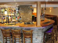 Elphinstone Hotel Hotels in Abington