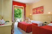 Hotel lo Squalo Hotels in Massignano