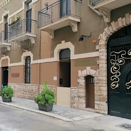 Iron Hotel