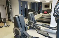 Hilton Durham Near Duke University - Gym