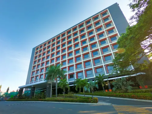 Holiday Inn Express Port Moresby Hotels in Loloata Island