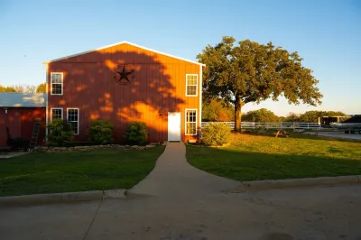 Lone Star Lodge and Marina Hotels in Pilot Point