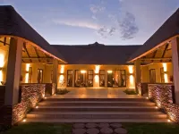 Valley Lodge & Spa - Nouto- ja jättöpalvelut