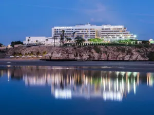 Crowne Plaza Muscat