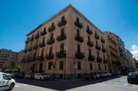 Hotel Tonic - balcón