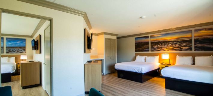 Days Inn by Wyndham Carlsbad Отели в г. Карлсбад