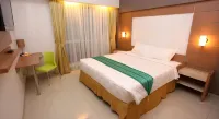 Montana Hotel Syariah Banjarbaru Hotels in der Nähe von GOR Rudy Resnawan