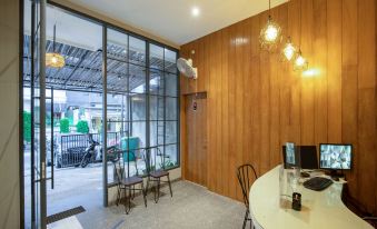 Mono Coliving Ngagel, Surabaya