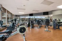 Best Western St Catharines Hotel  Conference Centre - ที่มีฟิตเนส