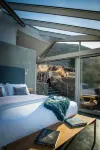 SkyScape Hotels in Ben Ohau