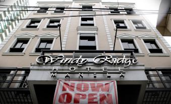 The Windy Ridge Hotel Manila - Housity