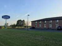 Capital O Amerihost Inn and Suites 梅西科54號高速公路