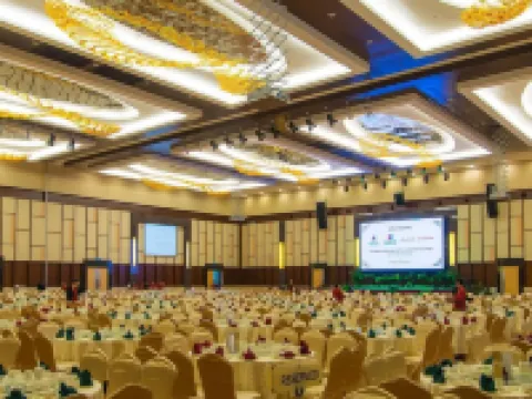 โรงแรมอิมพีเรียล กูชิง โรงแรมในกูชิง