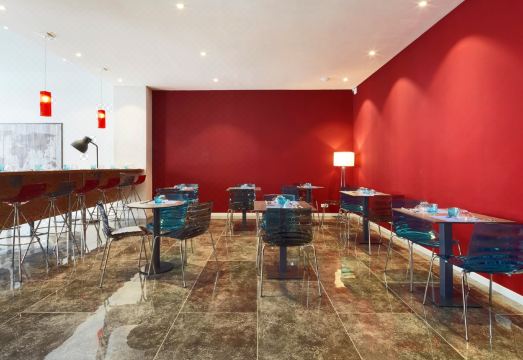 키리아드 마르세유 블랑카르드 - 티몬